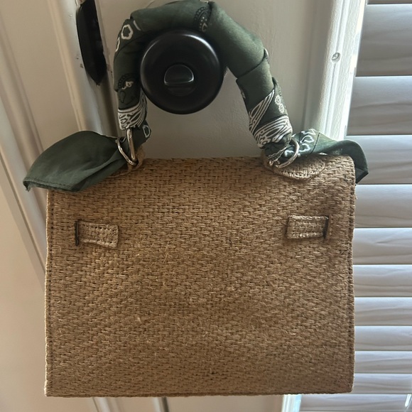 DLD Beach Bag- Mini with olive bandana handle and shoulder strap included - Picture 3 of 3